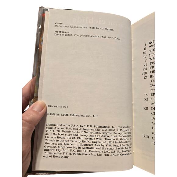 All about cichlids by Braz Walker 0876664729 T.F.H. publications - Picture 5 of 6